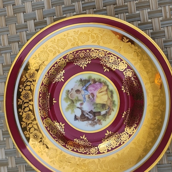 Lovely Vintage Gold and Pink Porcelain Teacup Set Demitasse size - Picture 4 of 5